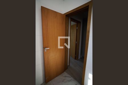 Casa à venda com 96m², 2 quartos e 2 vagasBanheiro