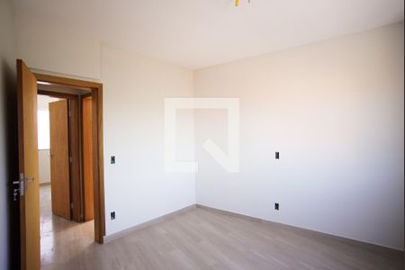 Casa à venda com 96m², 2 quartos e 2 vagasQuarto 1