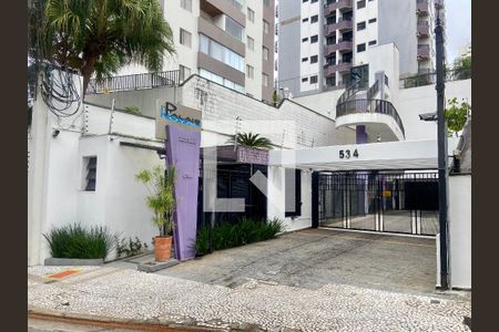 Apartamento para alugar com 55m², 1 quarto e 1 vaga Apartamento para alugar com 55m², 1 quarto e 1 vagaFachada
