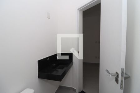 Casa à venda com 135m², 3 quartos e 2 vagasBanheiro da Suíte