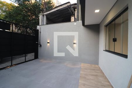 Casa à venda com 135m², 3 quartos e 2 vagasGaragem