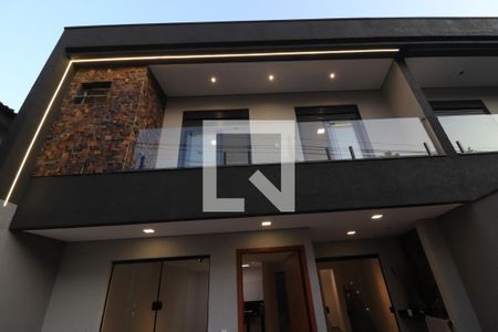 Casa à venda com 135m², 3 quartos e 2 vagasGaragem