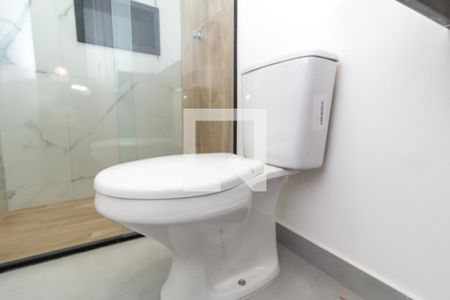 Casa à venda com 120m², 3 quartos e 2 vagasBanheiro da Suíte 2