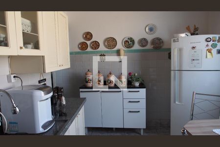 Casa à venda com 193m², 5 quartos e 2 vagasCozinha