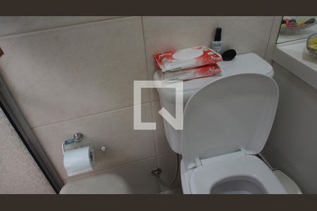 Casa à venda com 193m², 5 quartos e 2 vagasBanheiro