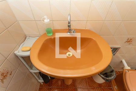 Casa à venda com 185m², 3 quartos e 1 vagaBanheiro 