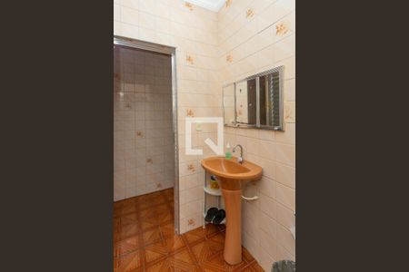 Casa à venda com 185m², 3 quartos e 1 vagaBanheiro 