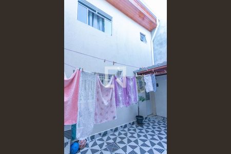 Casa à venda com 185m², 3 quartos e 1 vagaCasa fundos 