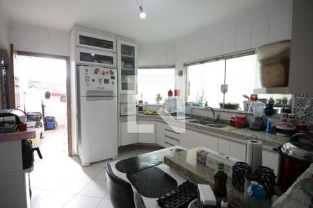 Casa à venda com 117m², 3 quartos e 3 vagasCozinha