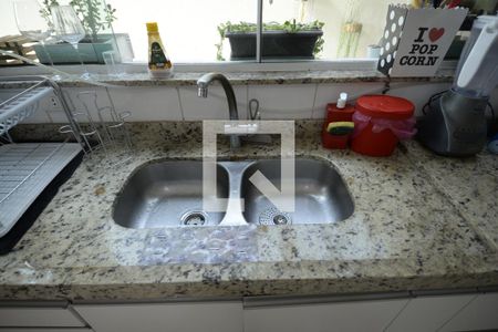 Casa à venda com 117m², 3 quartos e 3 vagasCozinha