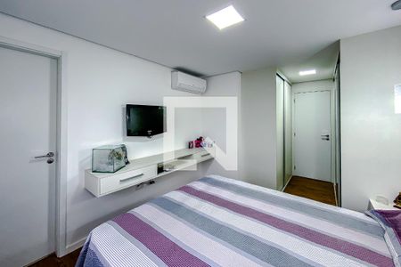 Apartamento à venda com 165m², 3 quartos e 3 vagasSuíte 1