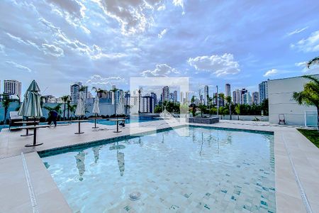 Apartamento à venda com 165m², 3 quartos e 3 vagasÁrea comum - Piscina