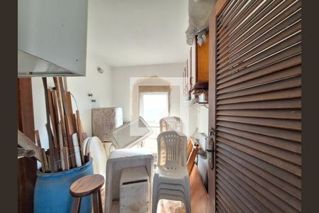 Casa à venda com 300m², 3 quartos e 1 vaga Casa à venda com 300m², 3 quartos e 1 vagaQuarto do terraço