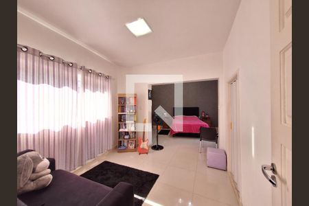 Casa à venda com 300m², 3 quartos e 1 vaga Casa à venda com 300m², 3 quartos e 1 vagaQuarto 3