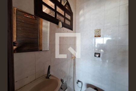 Casa à venda com 300m², 3 quartos e 1 vaga Casa à venda com 300m², 3 quartos e 1 vagaBanheiro do terraço