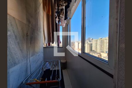 Casa à venda com 300m², 3 quartos e 1 vaga Casa à venda com 300m², 3 quartos e 1 vagaÁrea de serviço 1