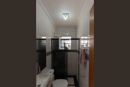 Casa à venda com 144m², 2 quartos e 2 vagas Casa à venda com 144m², 2 quartos e 2 vagasBanheiro