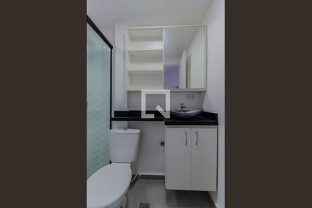 Banheiro de kitnet/studio para alugar com 1 quarto, 25m² em Ipiranga, São Paulo