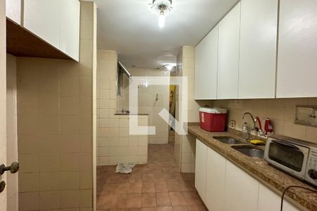 Apartamento para alugar com 121m², 4 quartos e sem vagaCozinha