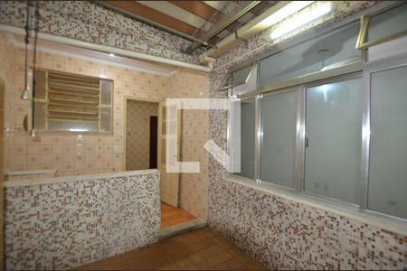 Apartamento à venda com 60m², 2 quartos e 1 vagaÁrea de Serviço