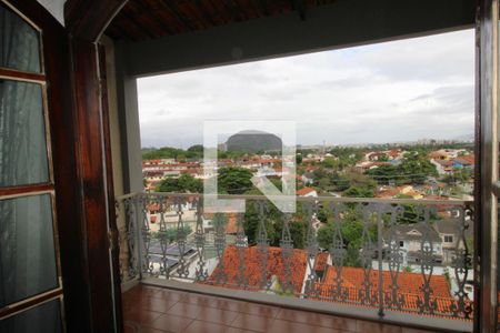 Casa de condomínio à venda com 480m², 4 quartos e 3 vagasSuíte 1