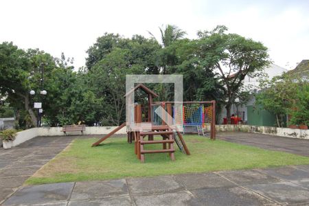 Casa de condomínio à venda com 480m², 4 quartos e 3 vagasÁrea comum - Playground