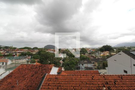 Casa de condomínio à venda com 480m², 4 quartos e 3 vagasPiscina - Vista