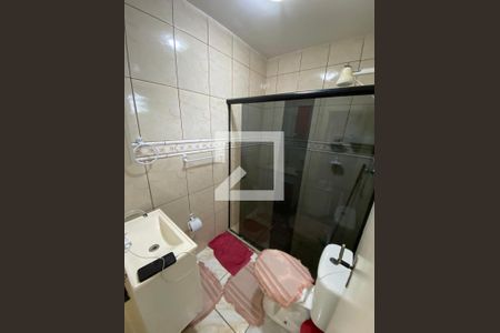 Casa à venda com 110m², 3 quartos e 1 vaga Casa à venda com 110m², 3 quartos e 1 vagaBanheiro Quarto 1