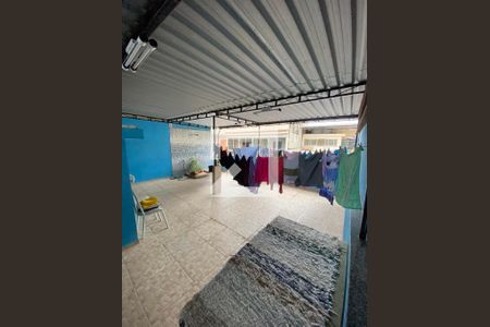 Casa à venda com 110m², 3 quartos e 1 vaga Casa à venda com 110m², 3 quartos e 1 vagaÁrea externa