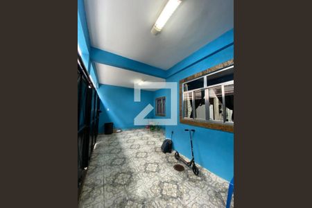 Casa à venda com 110m², 3 quartos e 1 vaga Casa à venda com 110m², 3 quartos e 1 vagaÁrea externa