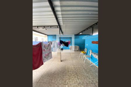 Casa à venda com 110m², 3 quartos e 1 vaga Casa à venda com 110m², 3 quartos e 1 vagaÁrea externa