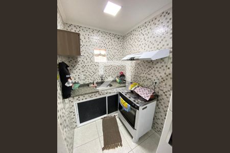 Casa à venda com 110m², 3 quartos e 1 vaga Casa à venda com 110m², 3 quartos e 1 vagaCozinha