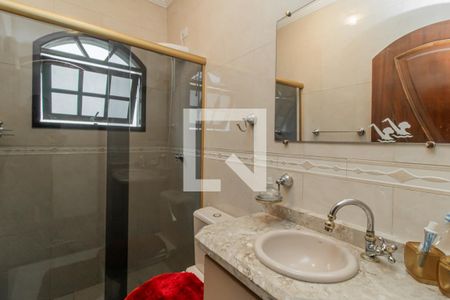 Casa à venda com 225m², 3 quartos e 2 vagas Casa à venda com 225m², 3 quartos e 2 vagasBanheiro