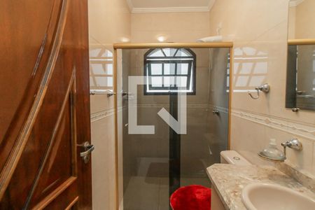 Casa à venda com 225m², 3 quartos e 2 vagas Casa à venda com 225m², 3 quartos e 2 vagasBanheiro