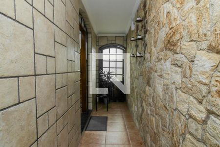 Casa à venda com 225m², 3 quartos e 2 vagas Casa à venda com 225m², 3 quartos e 2 vagasEntrada