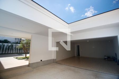 Casa à venda com 420m², 4 quartos e 4 vagasGaragem