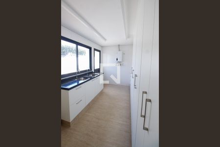 Casa à venda com 420m², 4 quartos e 4 vagasÁrea de Serviço