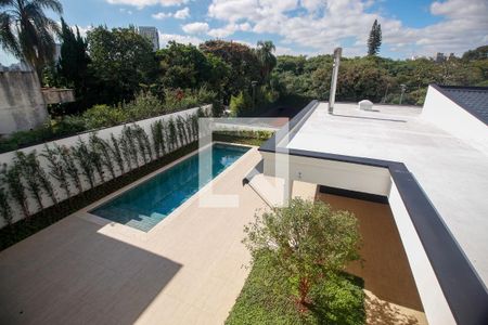 Casa à venda com 420m², 4 quartos e 4 vagasVista da Suíte 1