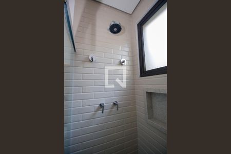 Casa à venda com 450m², 4 quartos e 4 vagasBanheiro da Suíte 2