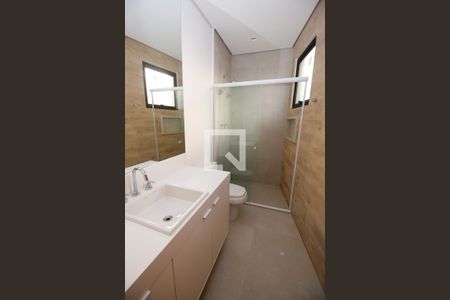 Casa à venda com 450m², 4 quartos e 4 vagasBanheiro da Suíte 2