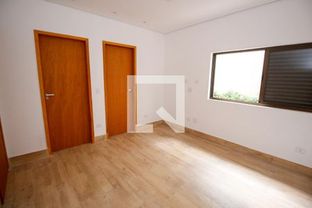 Casa à venda com 450m², 4 quartos e 4 vagasSuíte 3