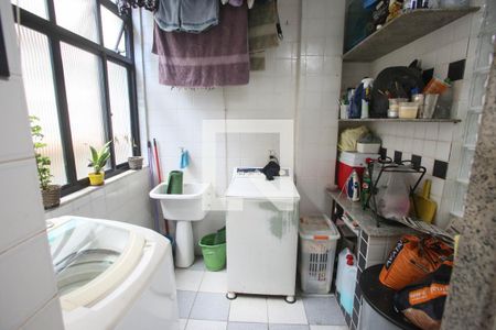 Apartamento à venda com 90m², 2 quartos e 1 vaga Apartamento à venda com 90m², 2 quartos e 1 vagaÁrea de Serviço