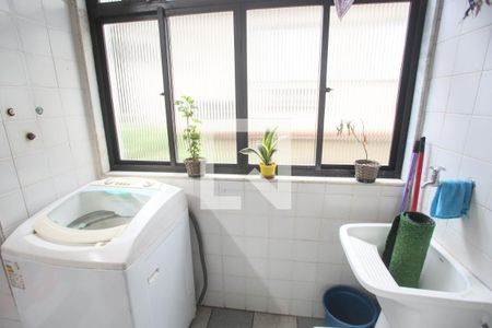 Apartamento à venda com 90m², 2 quartos e 1 vaga Apartamento à venda com 90m², 2 quartos e 1 vagaÁrea de Serviço