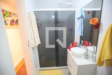 Apartamento à venda com 90m², 2 quartos e 1 vaga Apartamento à venda com 90m², 2 quartos e 1 vagaBanheiro Social