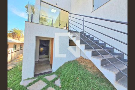 Casa à venda com 230m², 4 quartos e 4 vagasÁrea Externa