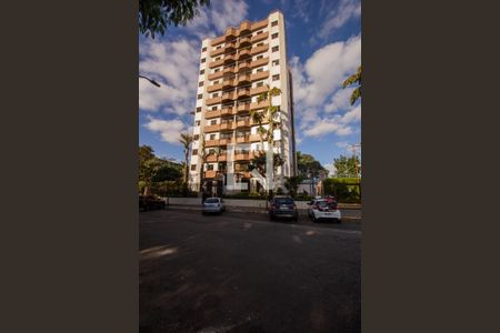 Apartamento à venda com 72m², 3 quartos e 1 vaga Apartamento à venda com 72m², 3 quartos e 1 vagaFachada