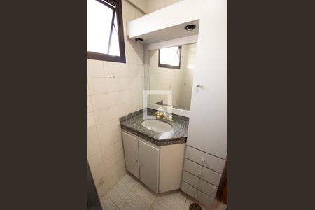 Apartamento à venda com 72m², 3 quartos e 1 vaga Apartamento à venda com 72m², 3 quartos e 1 vagaBanheiro