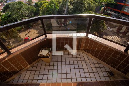 Apartamento à venda com 72m², 3 quartos e 1 vaga Apartamento à venda com 72m², 3 quartos e 1 vagavaranda