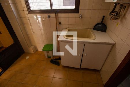 Apartamento à venda com 72m², 3 quartos e 1 vaga Apartamento à venda com 72m², 3 quartos e 1 vagaÁrea de Serviço