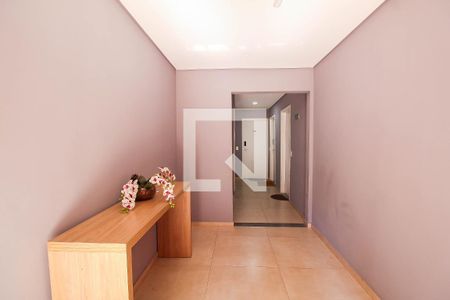 Apartamento à venda com 74m², 3 quartos e 2 vagas Apartamento à venda com 74m², 3 quartos e 2 vagasHall